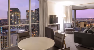 Oaks Brisbane Festival Suites