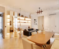 Dream Parisian Residence On Rue De Rivoli – Steps From The Louvre