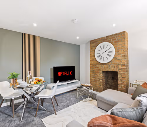 Freehold Street Apartment 2 (Northampton)