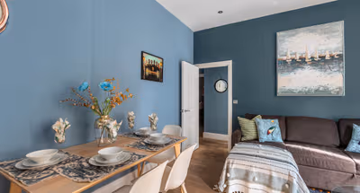 2BR Brighton Lanes Gem | 3 mins to Beach