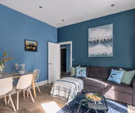 2BR Brighton Lanes Gem | 3 mins to Beach