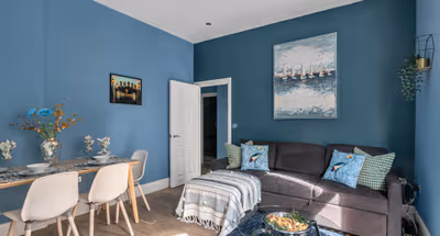 2BR Brighton Lanes Gem | 3 mins to Beach