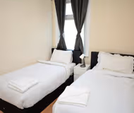 4 Bedroom House Close to Forest Gate Station