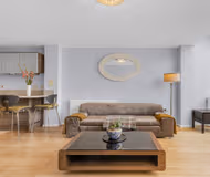 3-Bed Family Home near Bluewater with Parking