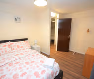 Spacious 3 Bedroom House in Beckton London
