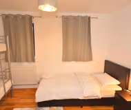 Newly refurbished 3 bedroom house London