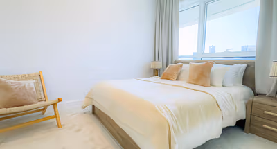 Serviced Apartment Nr Almas East lake