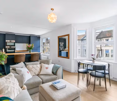 Design-Led 3BR Flat | Space, Style & Seaside