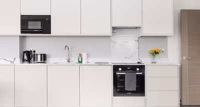 Elitok Court, Rushden Gardens