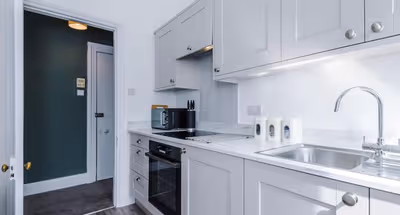 TQ APT 4