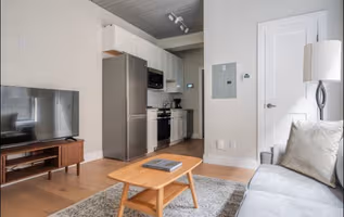 Bromfield St Apartment