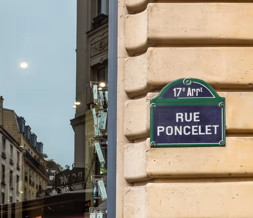 Poncelet Serviced Apartment