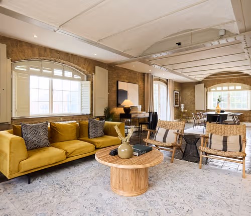 St Katharine Dock Apartment, Ivory House