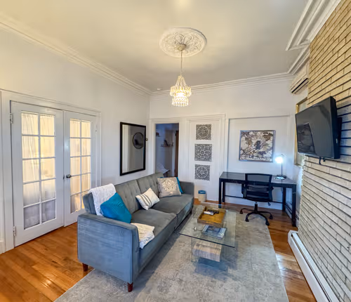 Brookline Village Furnished Accommodation