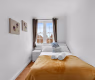 Next to Hammersmith Apollo + Tube | Top Location