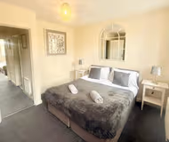 Modern 3 Bedroom/3 Bathroom Home in Ashford