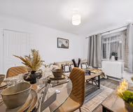 Redhill Drive Retreat|Near Eastville Park