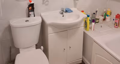 Spacious 5-Bedroom House Near Elizabeth Line – London -Ilford