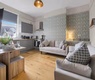 Richmond Flat 4 2BR