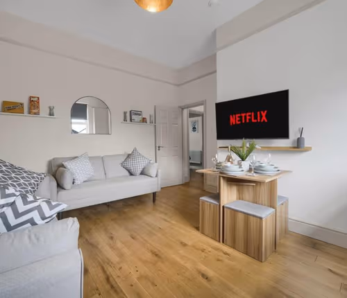 Richmond Flat 4 2BR