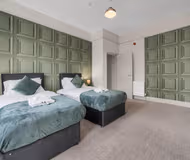 Richmond Flat 3 2BR
