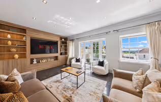 Manor Rd 8BR