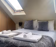 Theobald 1BR