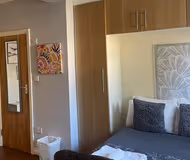 Theobald 1BR