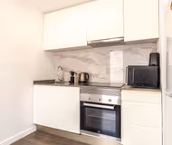 Carrer de Serviced Apartment