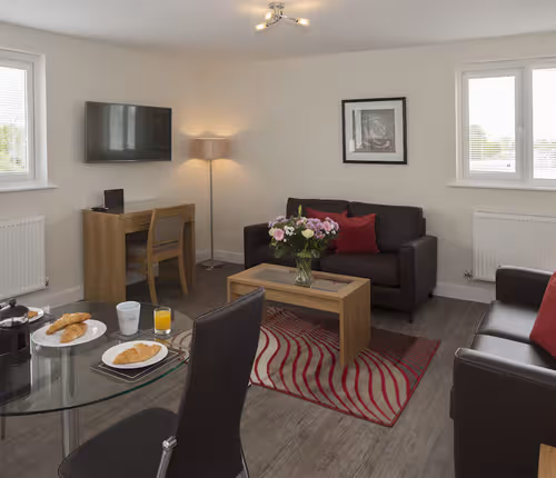 Beneficial House 1BR F1