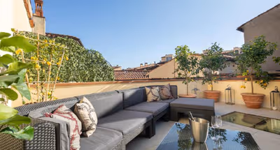 Exclusive Florence Getaway with Jacuzzi, Terraces & Concierge Services