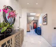 Exclusive Florence Getaway with Jacuzzi, Terraces & Concierge Services