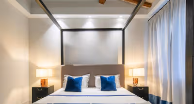 Exclusive Florence Getaway with Jacuzzi, Terraces & Concierge Services