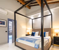 Exclusive Florence Getaway with Jacuzzi, Terraces & Concierge Services