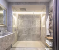 Exclusive Florence Getaway with Jacuzzi, Terraces & Concierge Services