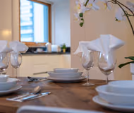 Luxury High-rise w/ Skyline Views