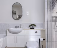 Contractor Stay Hatfield | Free Parking | Sleeps 4