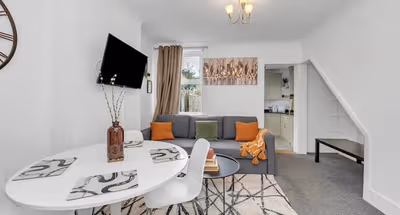 Stylish 6 Bedroom House in Ipswich, Suffolk