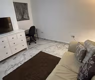 4 Bedroom House with 3 Bathrooms in Gants Hill, London