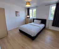5 Bedroom House in Romford