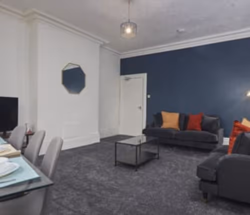 Studley Terrace 7BR