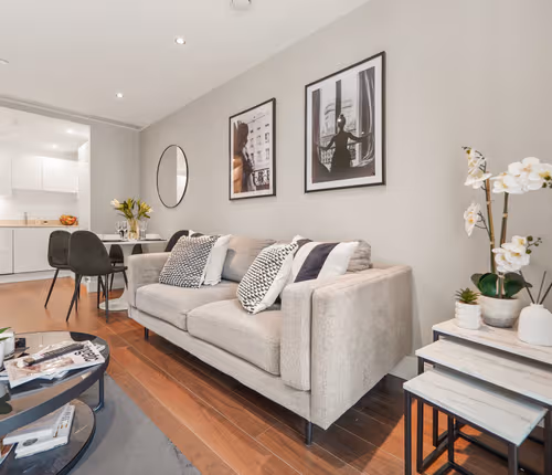 Luxury 1 bed in Canary Wharf with 24 hour concierge