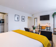 Lower Bridge Street 5BR