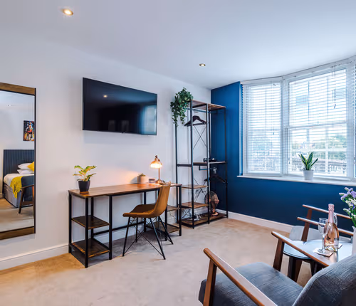 Lower Bridge Street 5BR