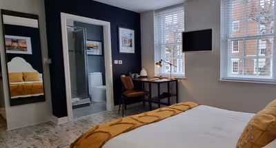 Lower Bridge Street 5BR