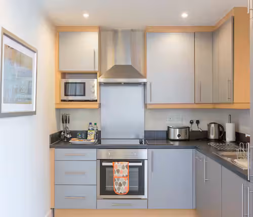 Central House 3F 1BR