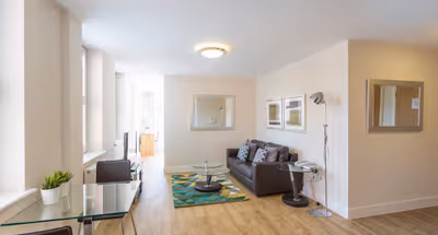 Central House 3F 1BR