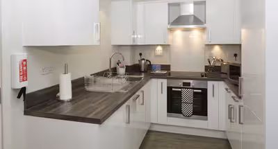 Beneficial House 3F ST