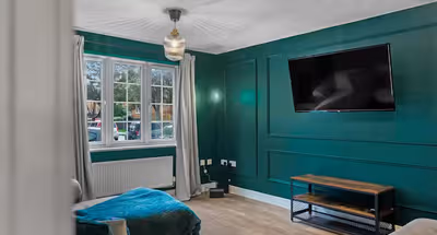 Whitley Rise 5BR