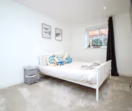 Stylish Maisonette, 5 Min Walk to Beach